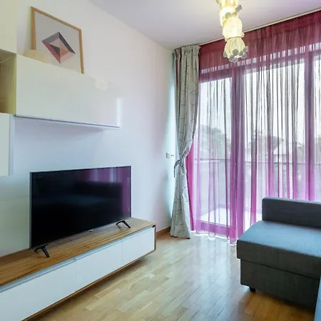 Lazynest - Modern Apartment With Parking & Balcony Bucharest Exterior photo